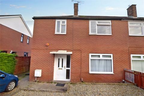 3 bedroom semi-detached house for sale - Whincover Gardens, Leeds, West Yorkshire