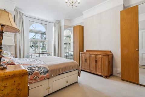 1 bedroom flat to rent, Onslow Road, Richmond