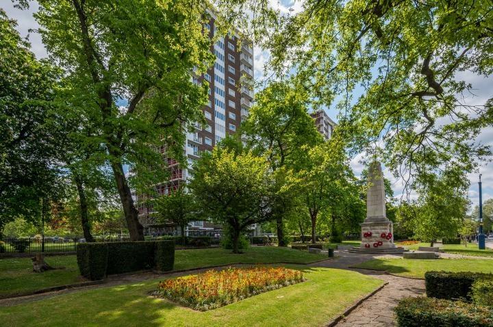 Chpk0808733 large-5-07 jpg