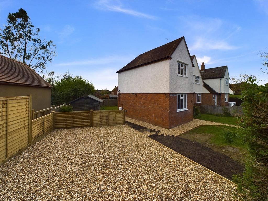 Shelley Road, Cheltenham... 3 bed semidetached house for sale £365,000