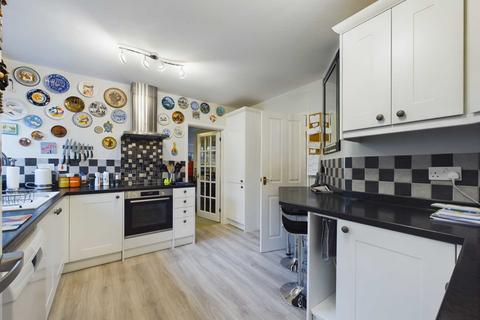 3 bedroom detached bungalow for sale - Irvine Drive, Aylesbury HP22