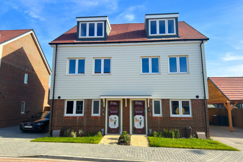 3 bedroom semi-detached house for sale, Plot 318 at Fontwell Meadows, 27, Cob Lane BN18