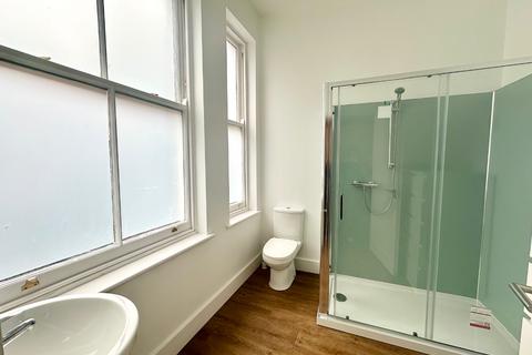 2 bedroom apartment to rent, The Gresham, 109 Carrington Street, Nottingham, Nottinghamshire, NG1 7FE