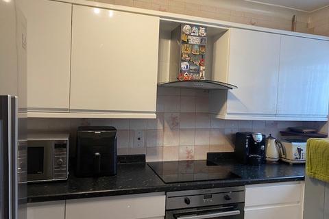 5 Andrews Close, Worcester Park, KT4 8PF