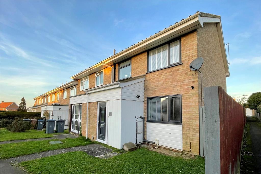 christchurch-drive-woodbridge-suffolk-ip12-3-bed-end-of-terrace