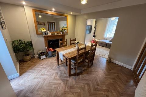 4 Graig Road, Porth, CF39 0NS