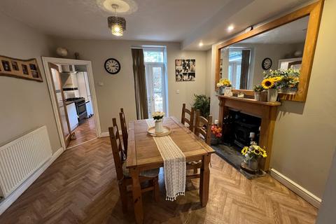 4 Graig Road, Porth, CF39 0NS