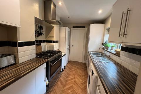 4 Graig Road, Porth, CF39 0NS