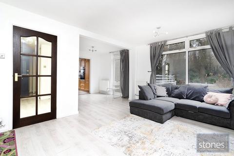undefined, Merridene, London, N21