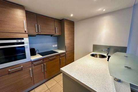 2 bedroom flat to rent, Trinity One, East Street, Leeds, West Yorkshire, LS9