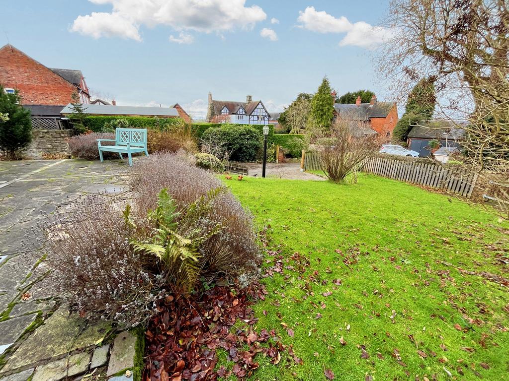 Thurvaston Road, Marston Montgomery, DE6 3 bed cottage for sale £500,000