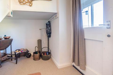 2 bedroom flat for sale, 7 Glebe Court, Kirkby Lonsdale