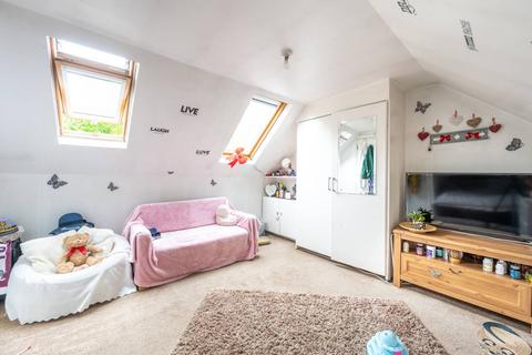 undefined, Braemar Avenue, Neasden, London, NW10