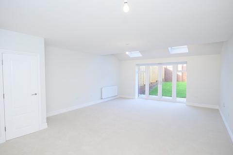 3 bedroom end of terrace house for sale, Plot 339, The Swift at Broadacres, Chessall Avenue RH13