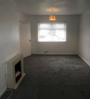 3 bedroom semi-detached house to rent, Bingley, BD16