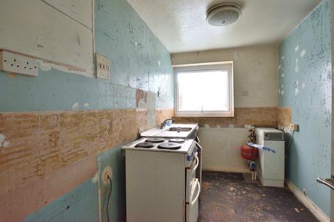 77 Mintern Close, London, N13 5SY