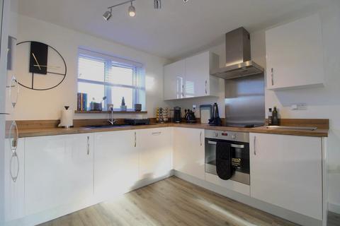 2 bedroom apartment for sale, Spitfire Avenue, Blythe Valley, Shirley