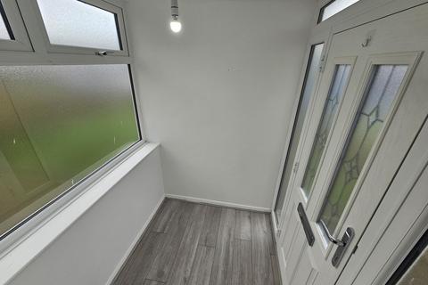 2 bedroom end of terrace house to rent, Malvern Crescent , Darlington