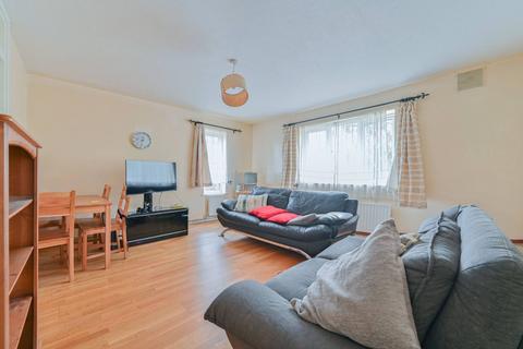 1 bedroom flat for sale, Beachborough Road, Downham, Bromley, BR1