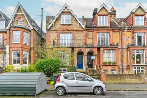 1 bedroom flat for sale, West Bank, Stamford Hill, London, N16