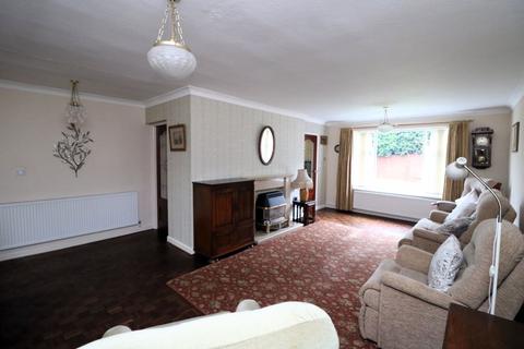 3 bedroom detached house for sale, Moss Close, Walsall