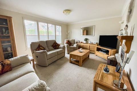 4 bedroom detached bungalow for sale, Granada Road, Hedge End, SO30