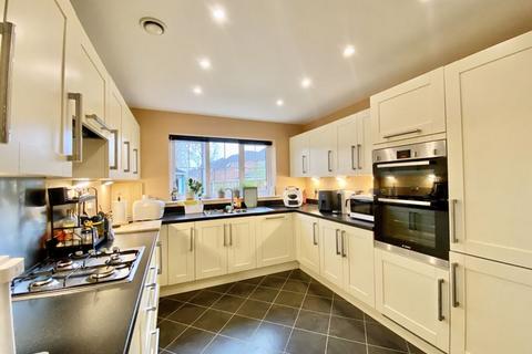 5 bedroom detached house for sale - Wayside Drive, Four Oaks, Sutton Coldfield, B75 5GB