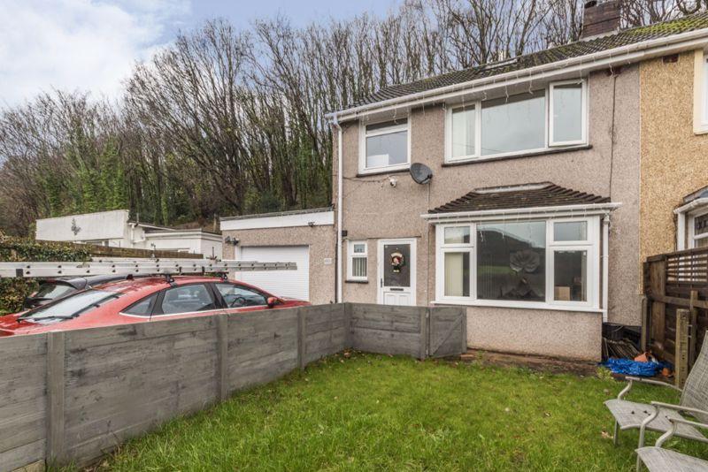 Herbert Avenue, Newport 3 bed semidetached house for sale £250,000