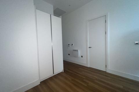 1 bedroom apartment for sale, Bath Road, Slough, SL1