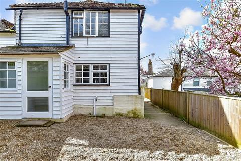 2 bedroom end of terrace house for sale, The Hill, Cranbrook, Kent