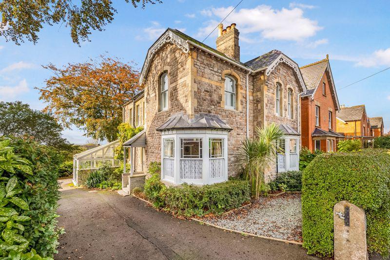 Wells Road, Glastonbury 4 bed detached house for sale £700,000