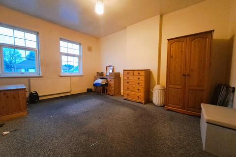 2 bedroom property for sale, Warwick Road, Acocks Green, Birmingham