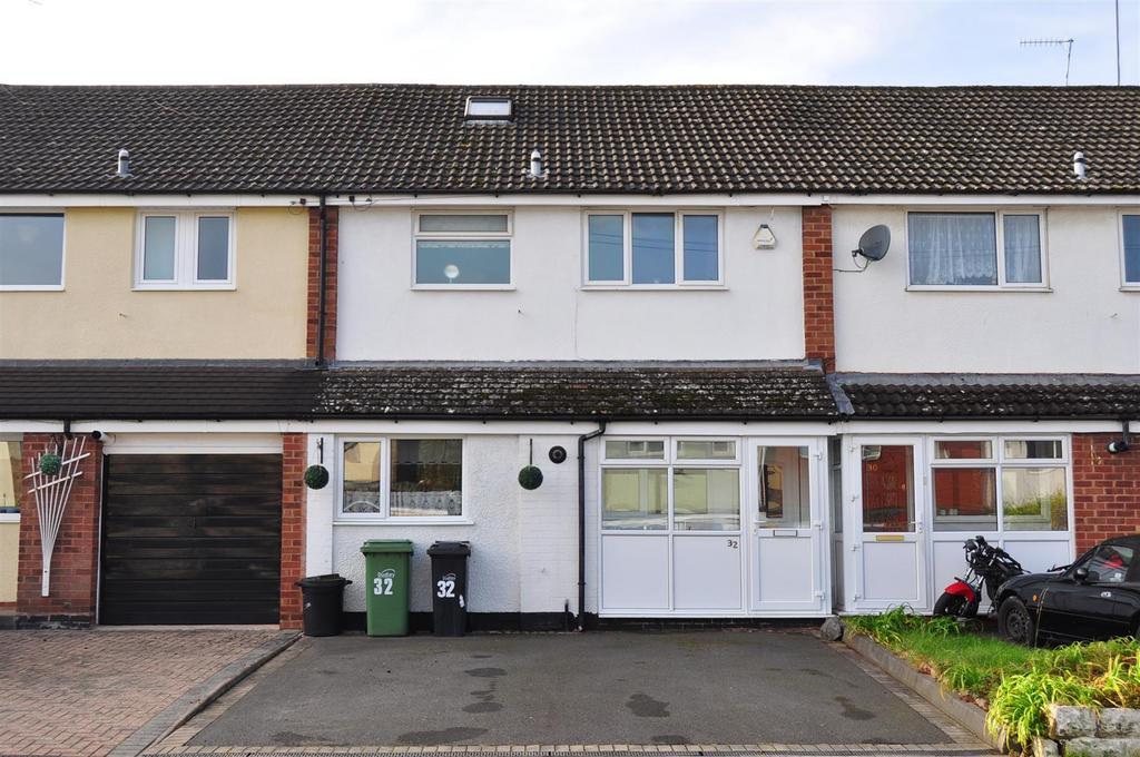 Woodman Close Halesowen 1.jpg