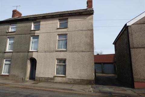 undefined, St Clears