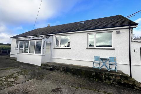 4 bedroom detached bungalow for sale, Mydroilyn, Near Aberaeron & New Quay