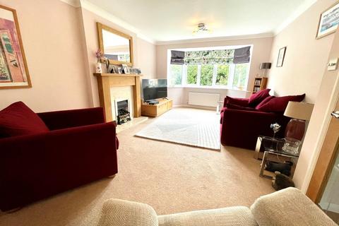 5 Ashpole Spinney, Northampton, NN4 9QB