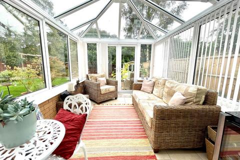 5 Ashpole Spinney, Northampton, NN4 9QB