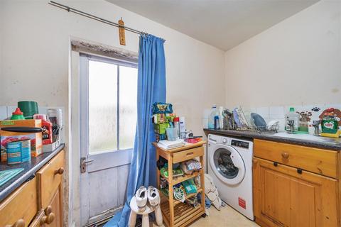 2 bedroom terraced house for sale, Castle Street, Tiverton