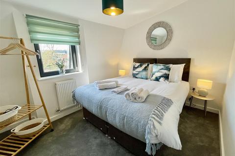 2 bedroom house to rent, Hawthorn Street, York