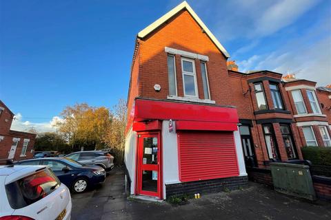 Property to rent, Hungerford Road, Crewe