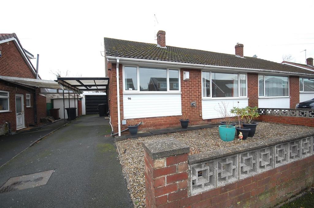 Montague Crescent, Garforth, Leeds 2 bed semidetached bungalow £220,000