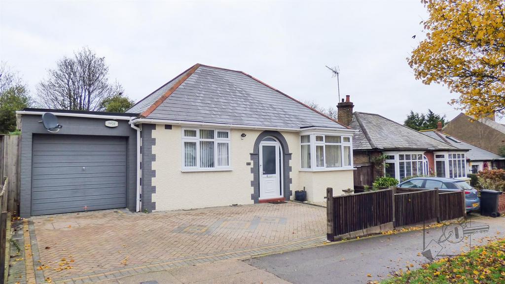 Parrock Avenue, Gravesend 2 bed bungalow for sale £450,000