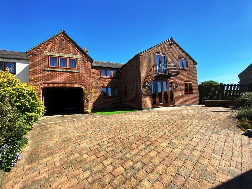 Ashbourne DE6 5 bed character property for sale £595,000