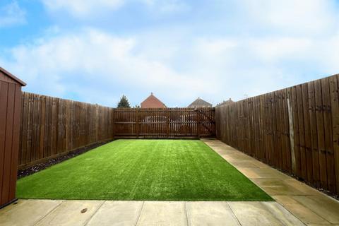 34 Airedale Drive, Brough, HU15 1US