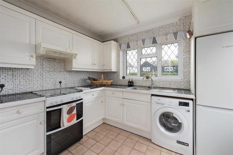 30 Clover Rise, Whitstable, CT5 3EY