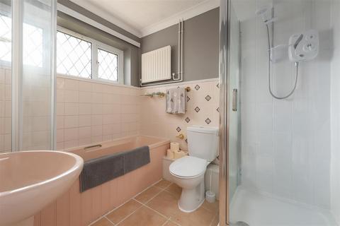 30 Clover Rise, Whitstable, CT5 3EY