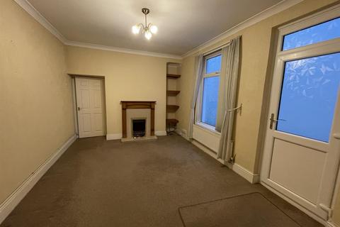 3 bedroom end of terrace house for sale, Victoria Gardens, Neath