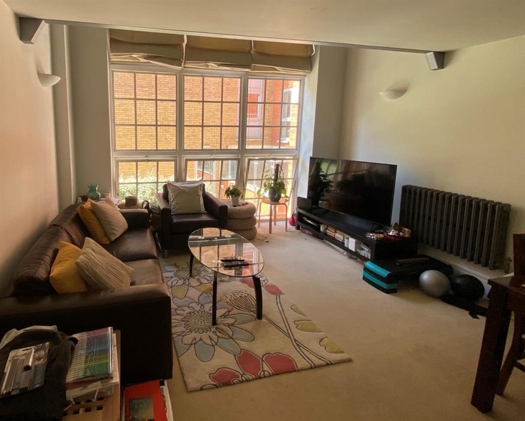 Kingsway Square, 96 Battersea Park Road SW11 1 bed flat for sale £539,950