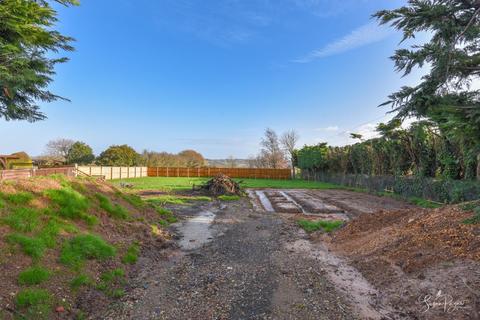 Plot for sale, *WITH PLANNING GRANTED* Cowes