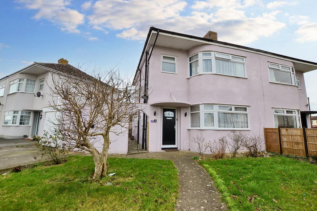 Woodleigh Gardens, Whitchurch, Bristol 3 bed semidetached house £385,000